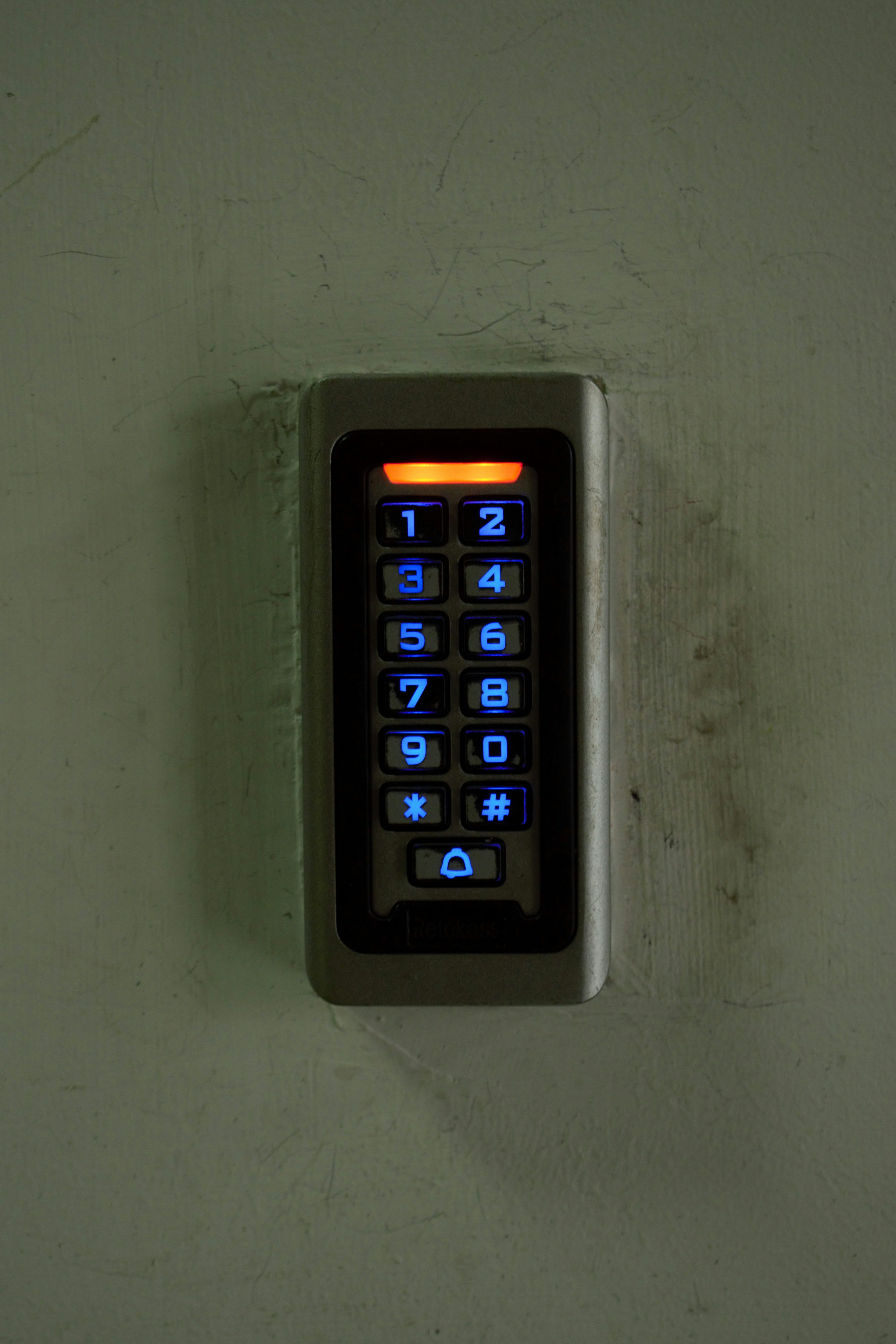 security alarm systems for doors